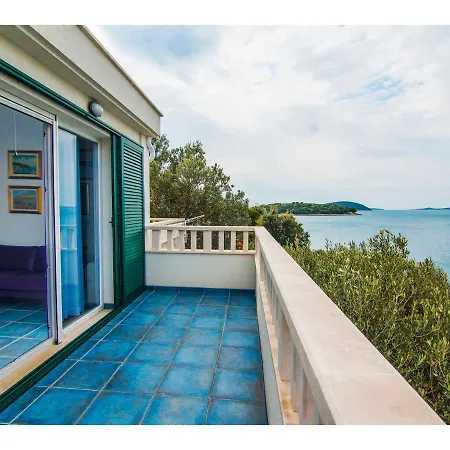 Villa Jadranka With Pool And Beachfront *